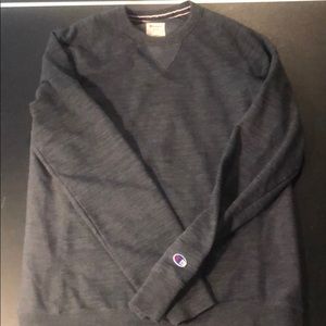 Men’s medium champion authentic appeal sweatshirt